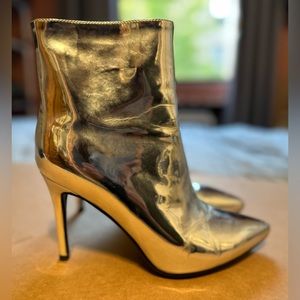 Metallic Stiletto Silver Sock Boots